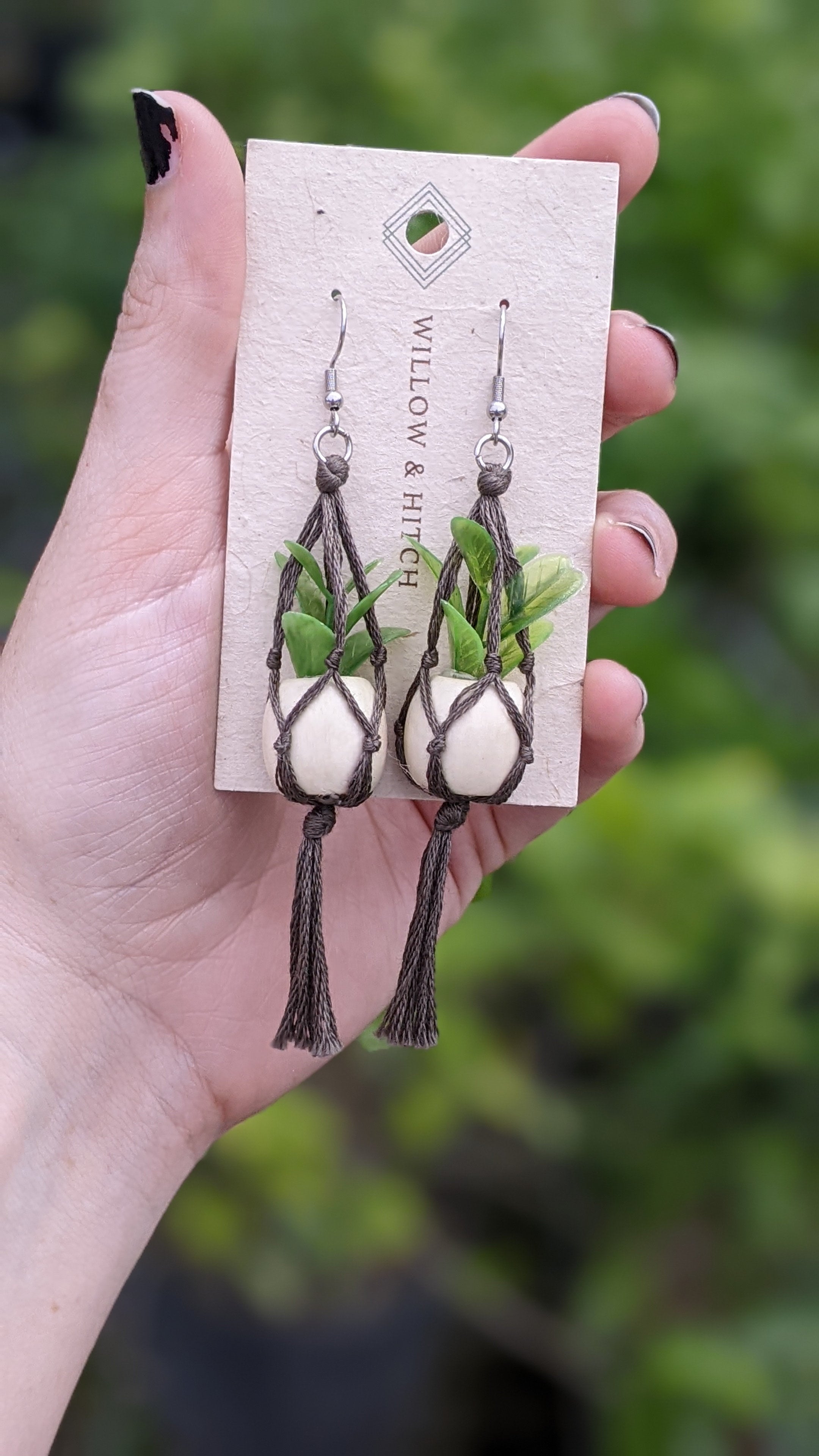 Plant hanger earrings deals